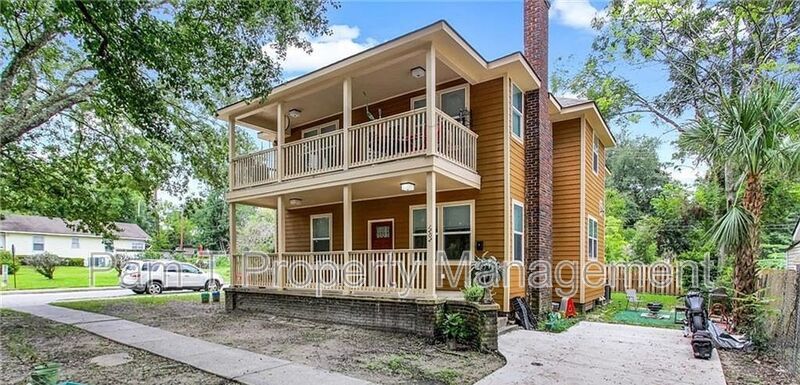 4-Bedroom Apartment on E 37th | Two Baths & Washer/Dryer property image