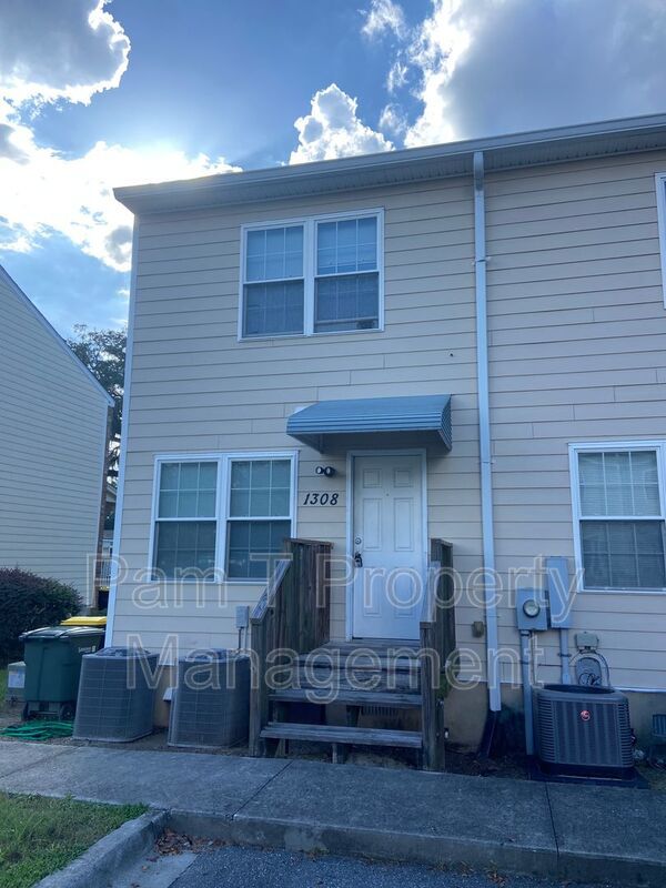 2-Bedroom Townhome | 2.5 Baths, Washer/Dryer & Rear Parking property image