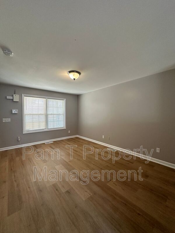 2-Bedroom Townhome | 2.5 Baths, Washer/Dryer & Rear Parking property image
