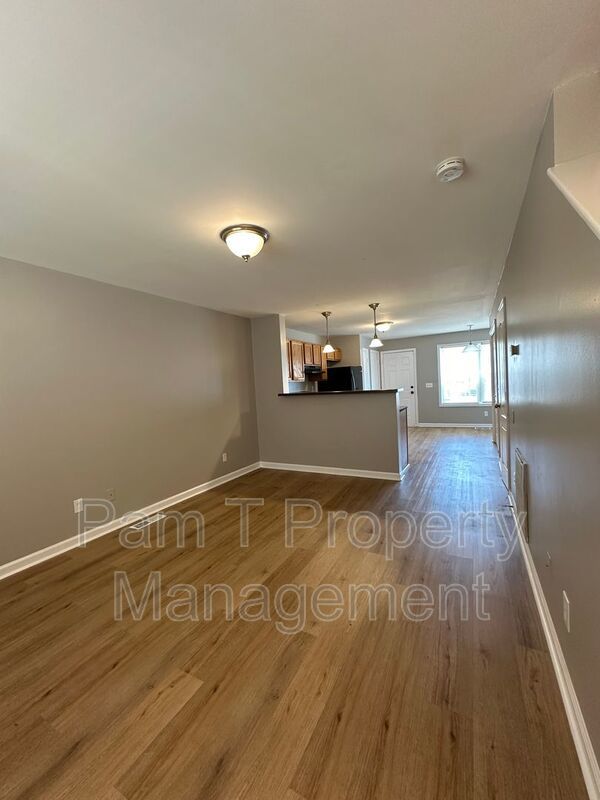 2-Bedroom Townhome | 2.5 Baths, Washer/Dryer & Rear Parking property image