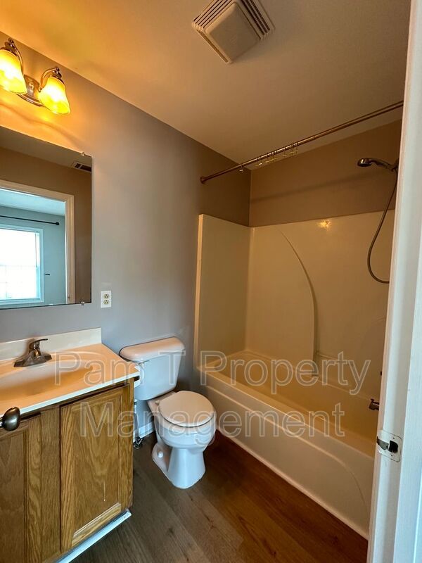 2-Bedroom Townhome | 2.5 Baths, Washer/Dryer & Rear Parking property image