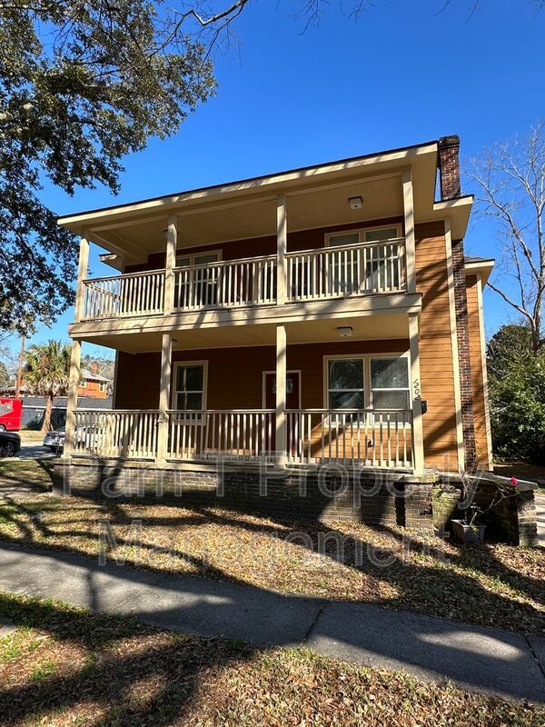 1202 E 37th DS Savannah, GA 31401 Savannah Property Management Company