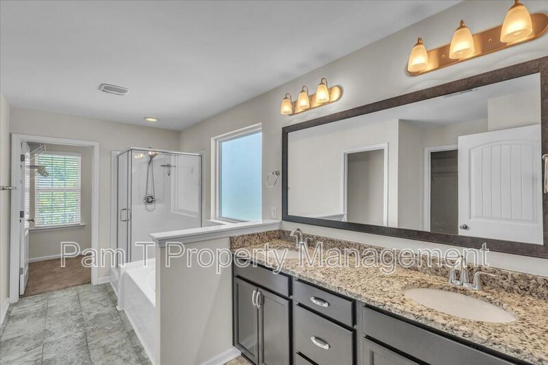 5 bedroom house in the Somersby neighborhood in Pooler property image