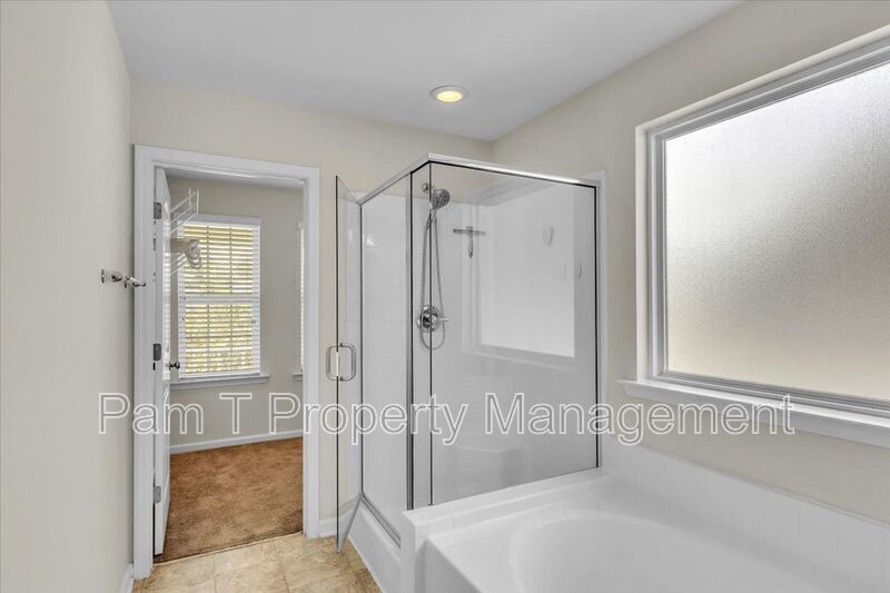 5 bedroom house in the Somersby neighborhood in Pooler property image