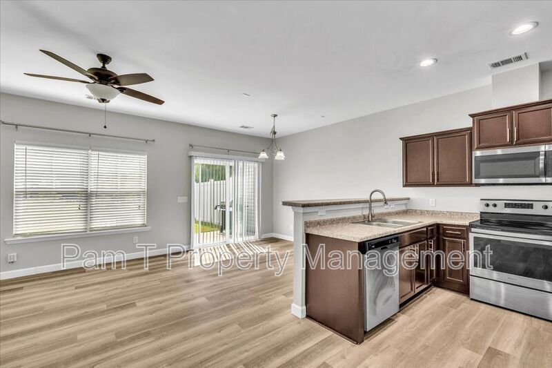 3 bedroom townhome in Pooler with lots of amenities property image