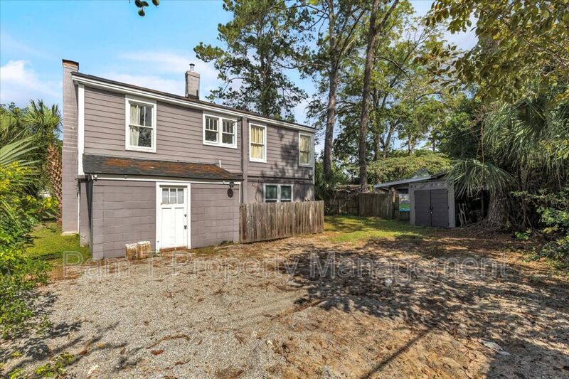 Quaint 2 bedroom apartment in the heart of Mid-town! property image