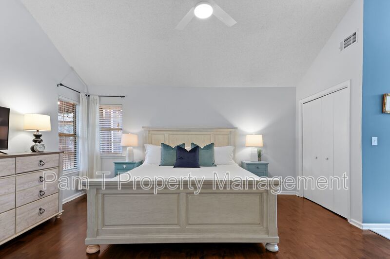 3 Bedroom Home on Wilmington Island property image