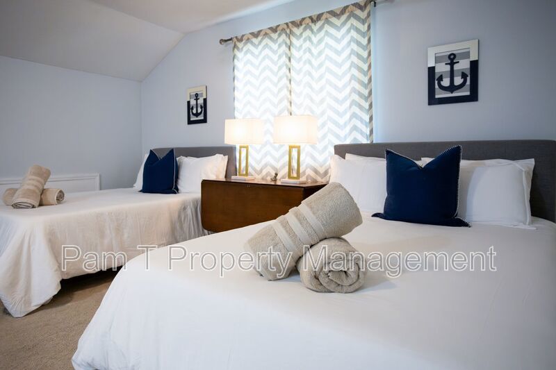 3 Bedroom Home on Wilmington Island property image