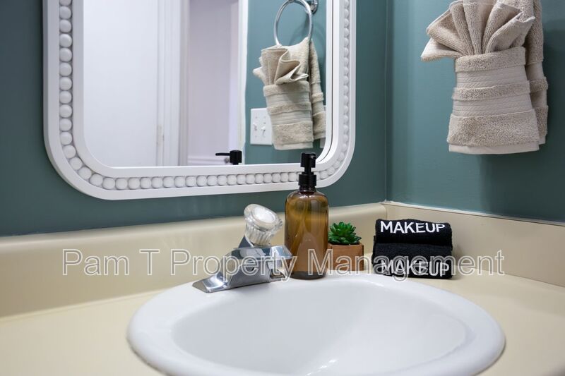 3 Bedroom Home on Wilmington Island property image