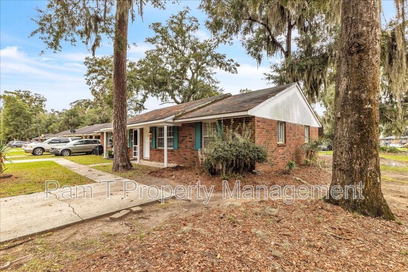 2 Bedroom Duplex property image