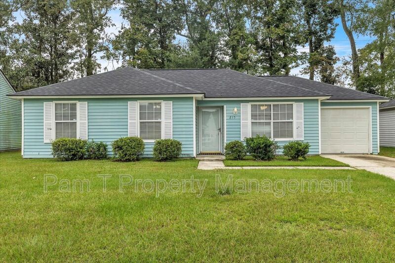 3 bedroom home off Quacco property image