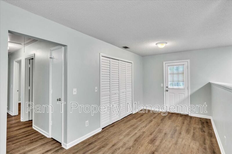 3 bedroom home off Quacco property image