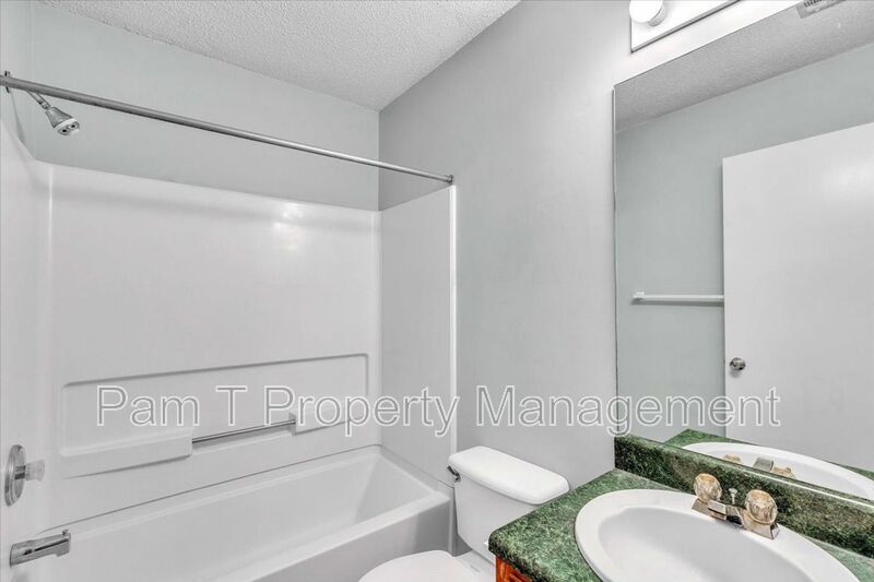 3 bedroom home off Quacco property image