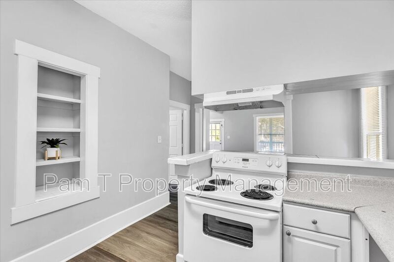 3 bedroom 2 bath Downtown Savannah apartment property image