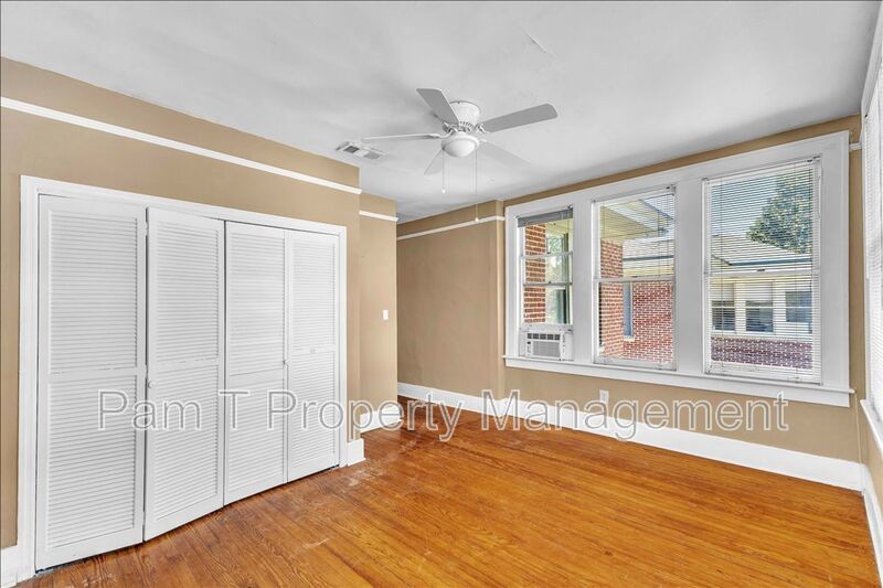 Upstairs Large 3 bedroom apartment in Ardsley Park property image
