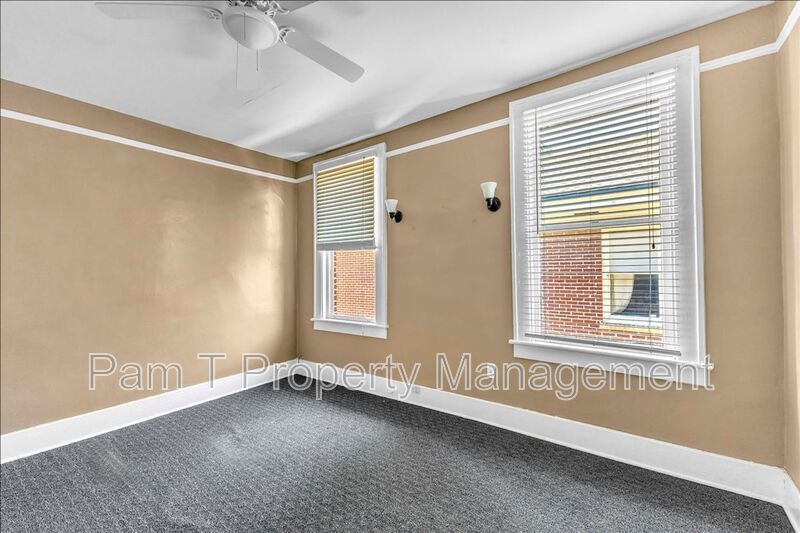 Upstairs Large 3 bedroom apartment in Ardsley Park property image