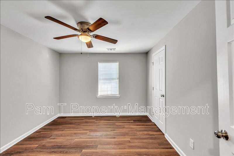 2 Bedroom Duplex property image