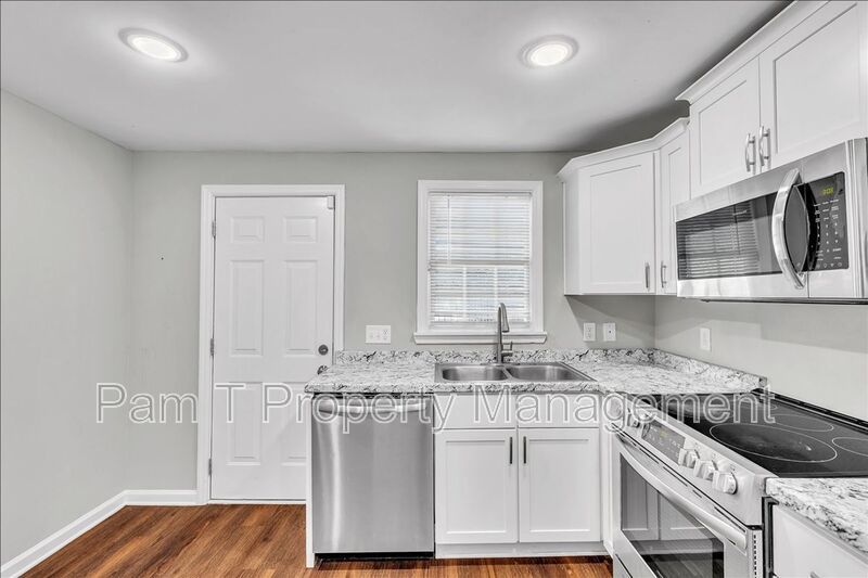 2 Bedroom Duplex property image