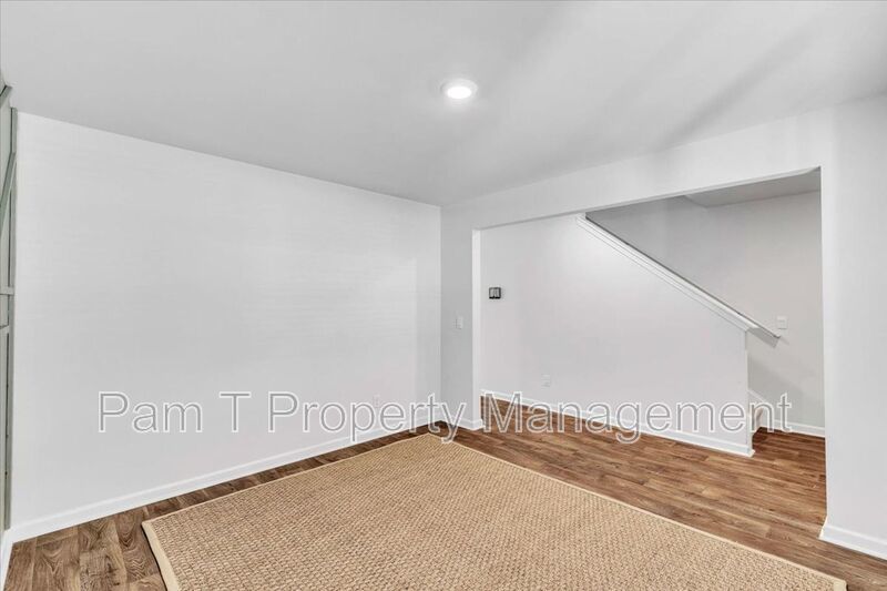 5 bedroom home in Bloomingdale property image