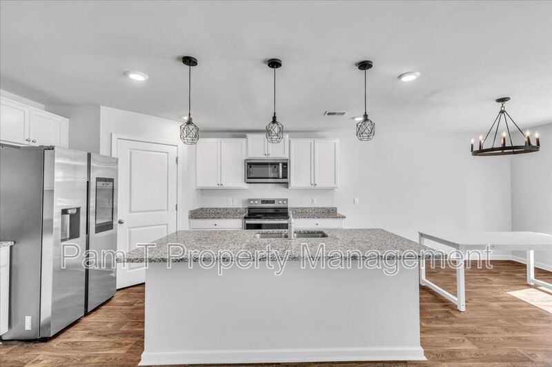 5 bedroom home in Bloomingdale property image