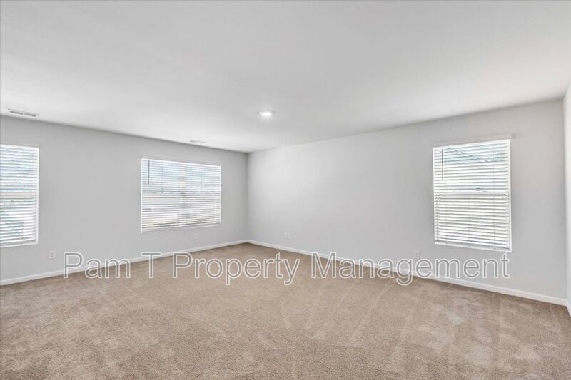 5 bedroom home in Bloomingdale property image