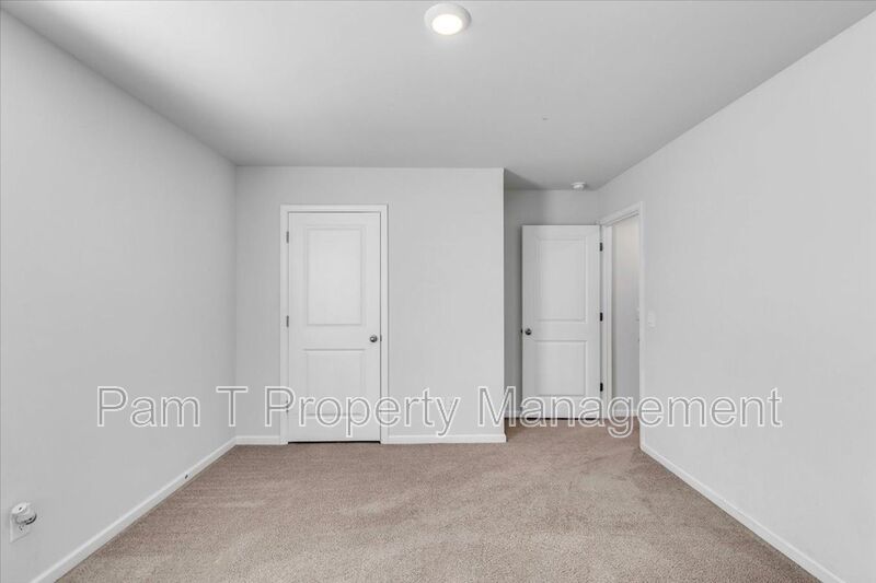 5 bedroom home in Bloomingdale property image