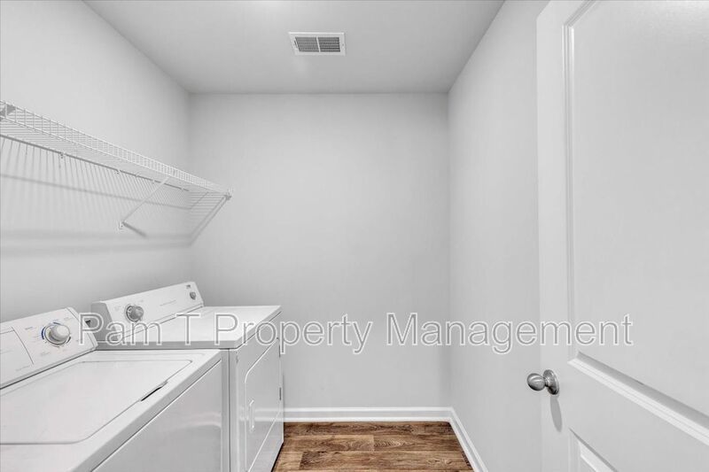 5 bedroom home in Bloomingdale property image