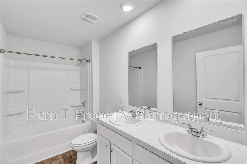 5 bedroom home in Bloomingdale property image