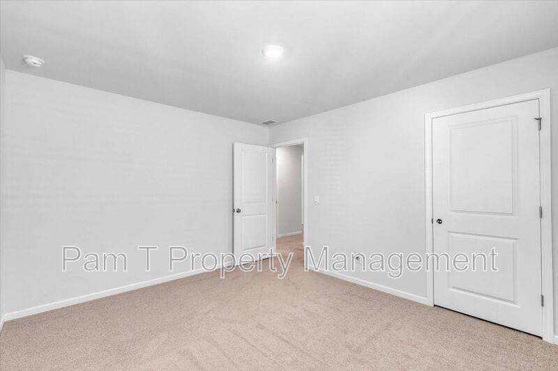 5 bedroom home in Bloomingdale property image