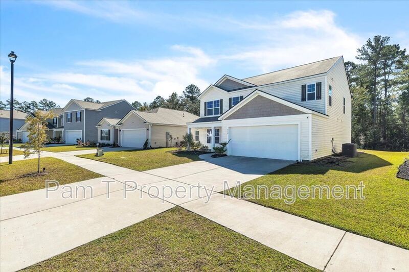 5 bedroom home in Bloomingdale property image