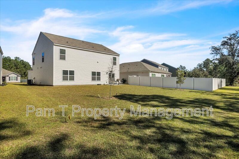 5 bedroom home in Bloomingdale property image