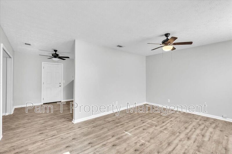 Charming 3 bedroom on Savannah's Southside property image