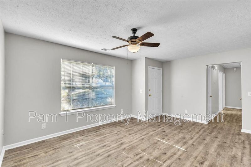 Charming 3 bedroom on Savannah's Southside property image