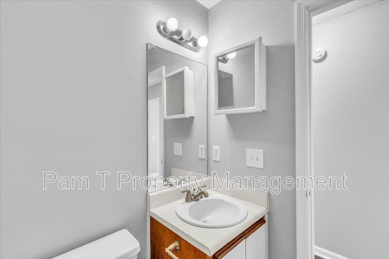 Charming 3 bedroom on Savannah's Southside property image