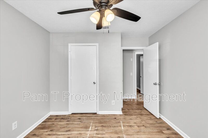 Charming 3 bedroom on Savannah's Southside property image