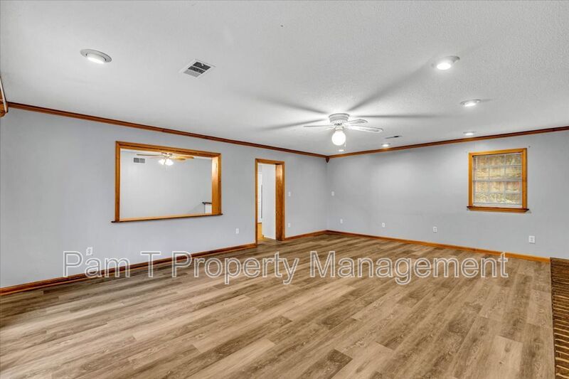 Wilshire Estates/ Southside 3 bedroom house property image