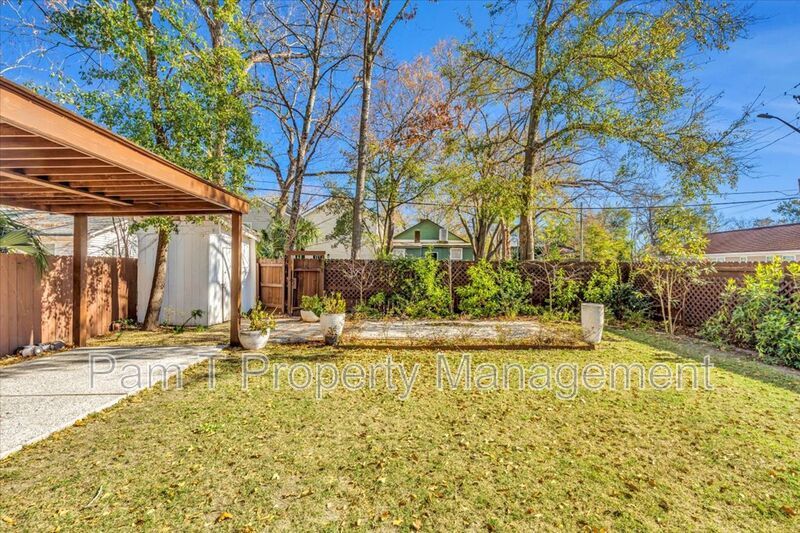 Downtown 4 bedroom home property image