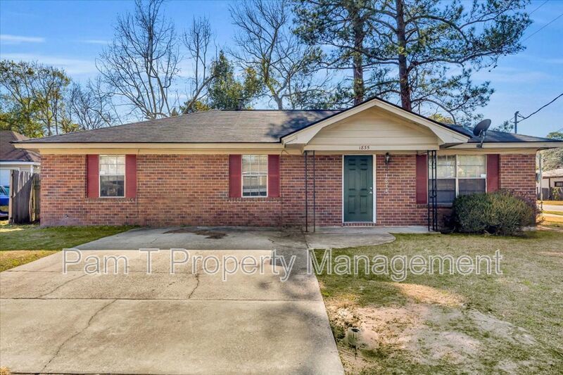 3 bedroom home in Liberty City property image