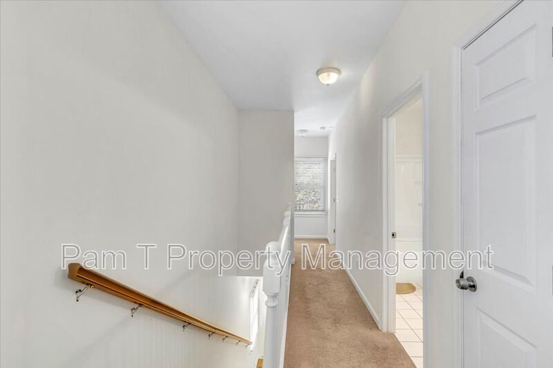 3 bedroom house minutes away from SCAD property image