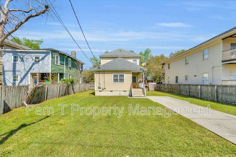 3 bedroom house minutes away from SCAD property image