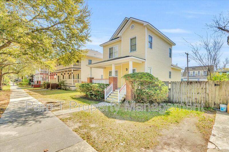 3 bedroom house minutes away from SCAD property image