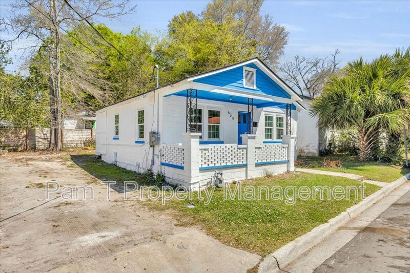 3 bedroom home completely remodeled property image