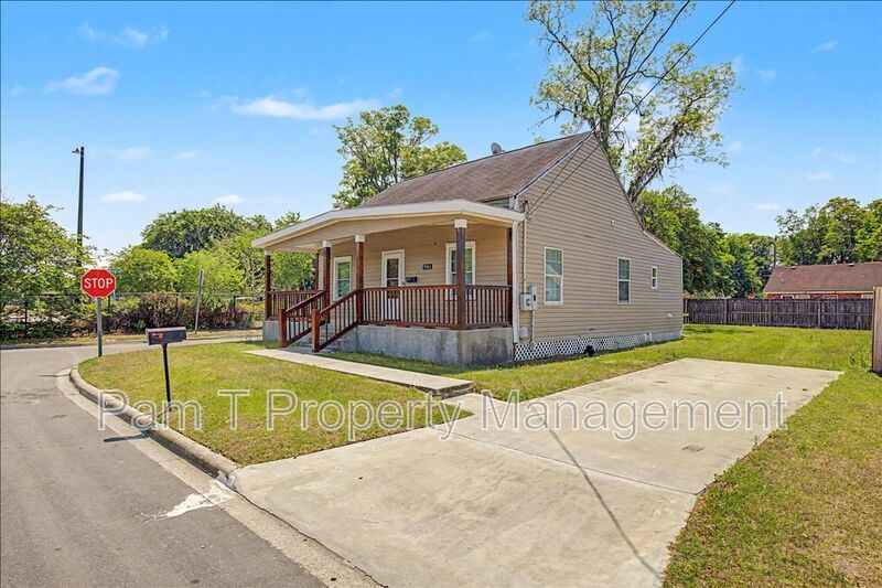 Renovated 3 bedroom home in Tatemville property image