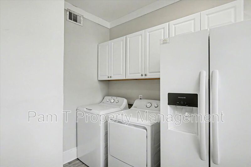 3 bedroom apartment in Ardsley Park property image