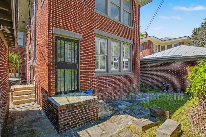 3 bedroom apartment in Ardsley Park property image