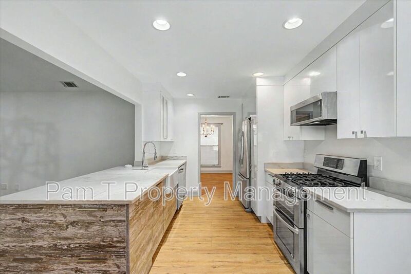 3 bedroom home on Wilmington Island property image