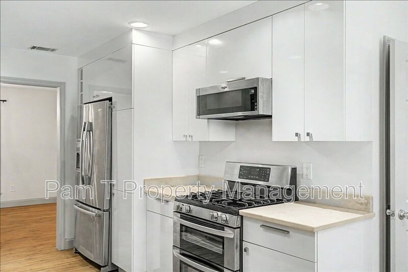 3 bedroom home on Wilmington Island property image