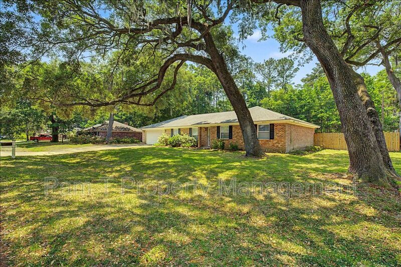 3 bedroom home on Wilmington Island property image