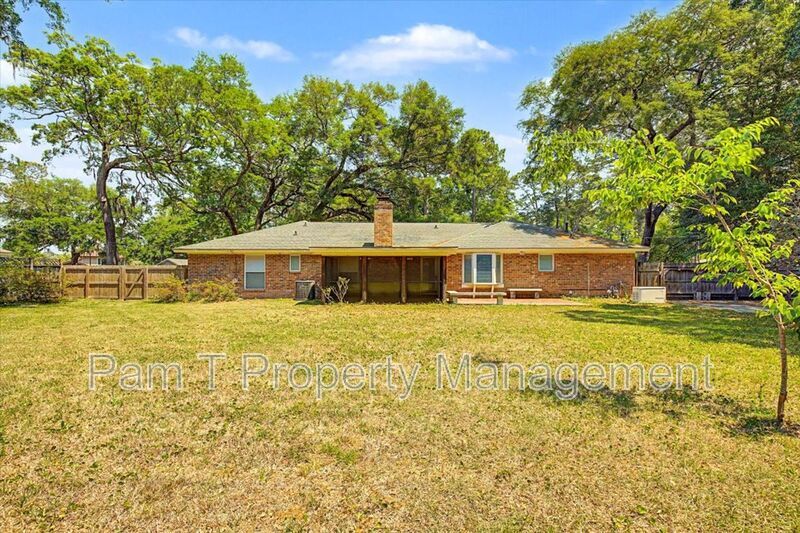 3 bedroom home on Wilmington Island property image