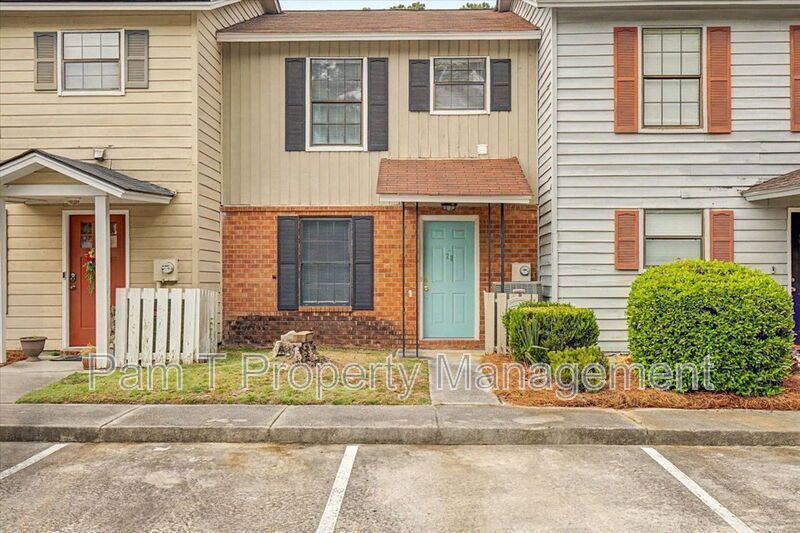 2 bedroom townhome in Georgetown property image